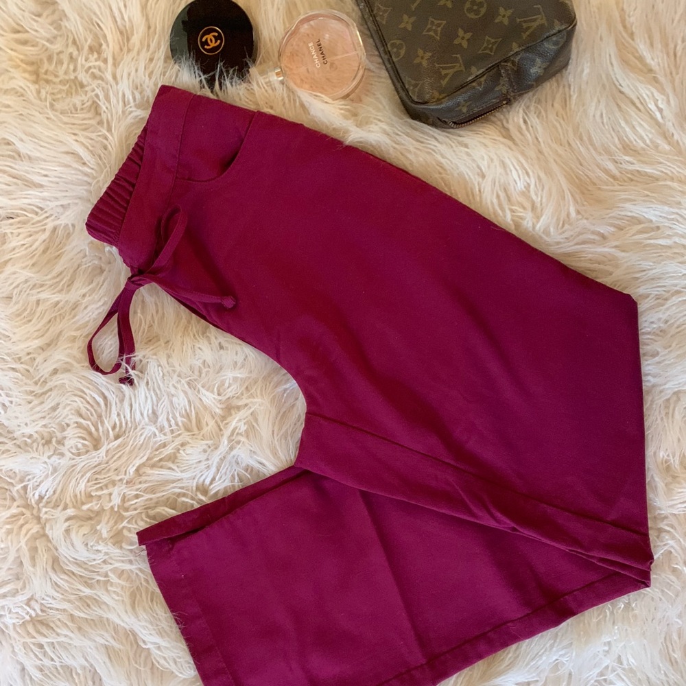 Grey’s anatomy scrub pants: small tall